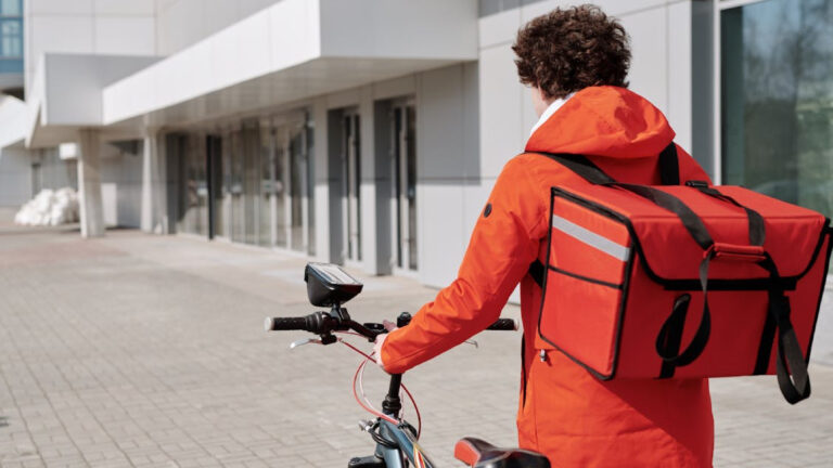 🚲🛴⚡Ley 2486 de 2025: Todo lo que debes saber sobre patinetas y bicicletas eléctricas y mucho más